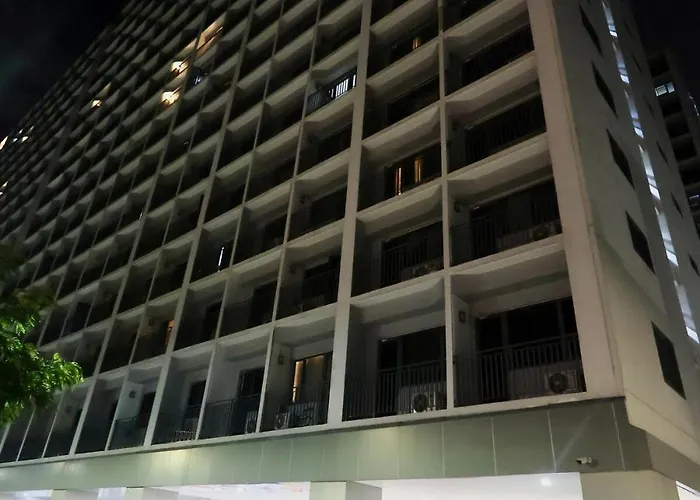 Staycation Near Naia, Moa With Ps4, Netflix & Karaoke マニラ市